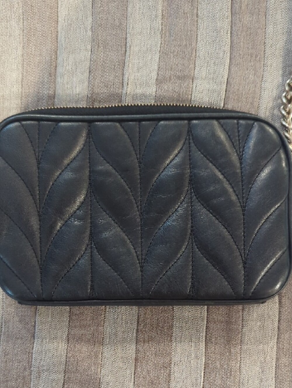 kate spade Black Quilted Leaf-Pattern Crossbody Bag - Picture 8 of 10